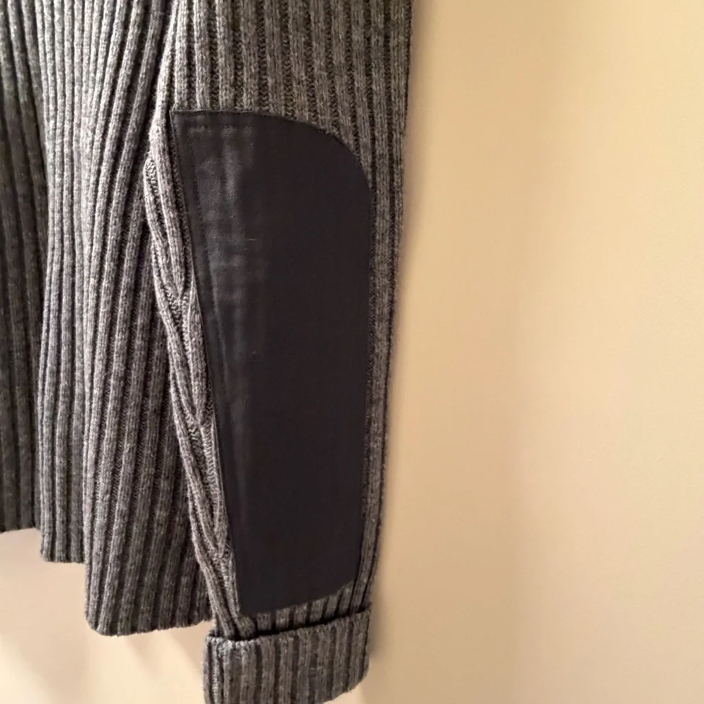 Men's gray commando sweater‎ is comfortable, warm and impeccably styled